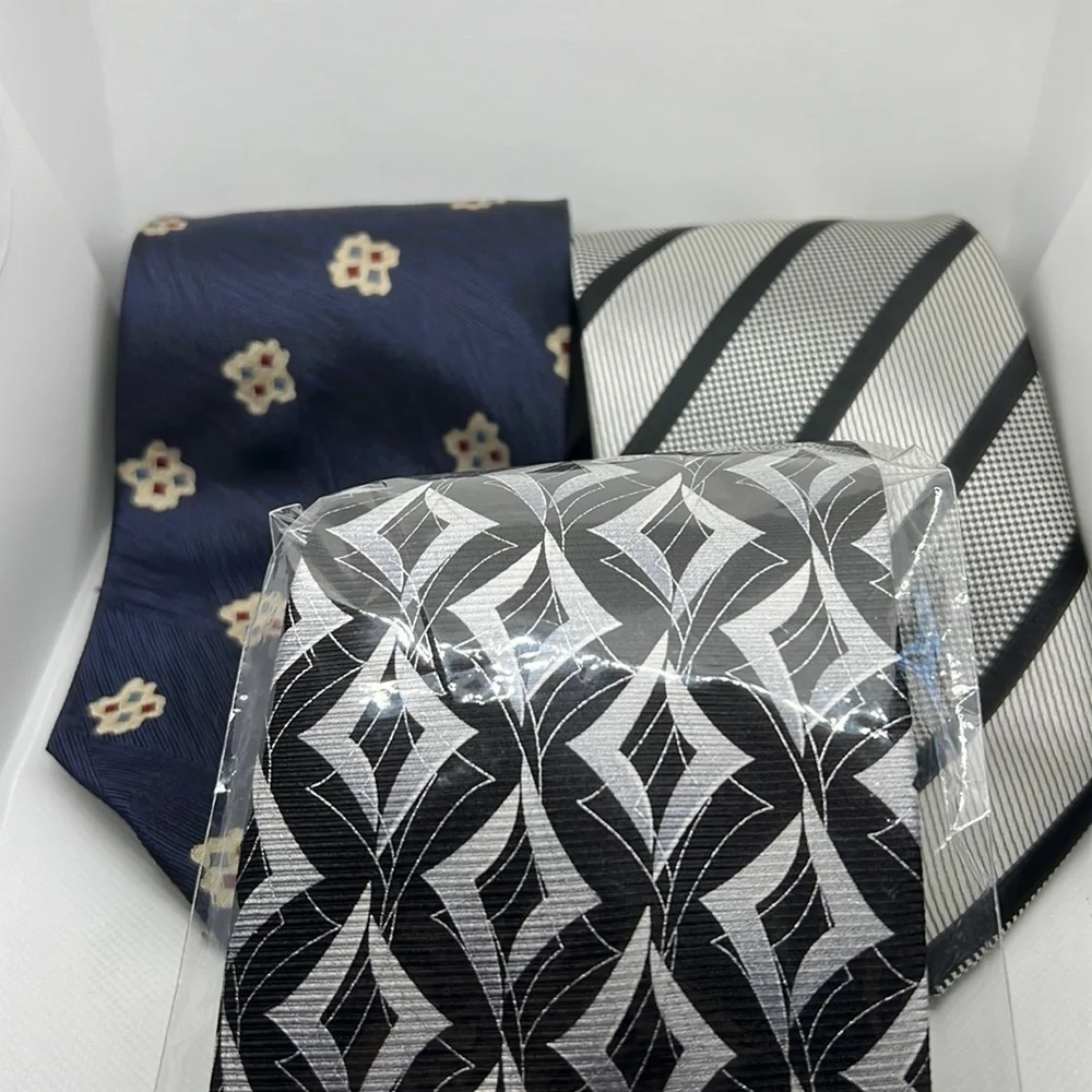 Bundle of 3 Neckties